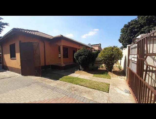 3 BEDROOM HOUSE FOR SALE IN TURFFONTEIN